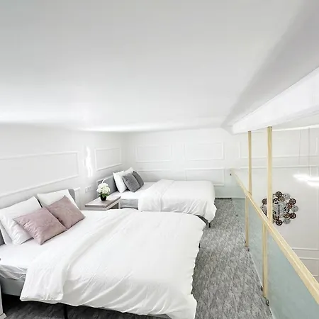 Homestay Jozsef 65 *