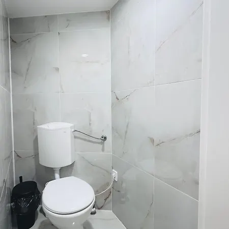 Homestay Jozsef 65 *