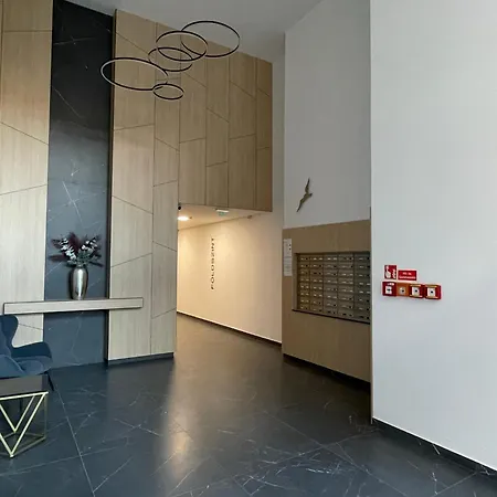 Karzo Lk 204 Apartment *
