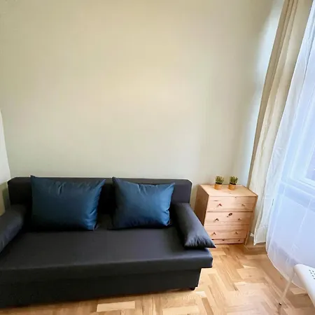 Apartment Happy Days 2