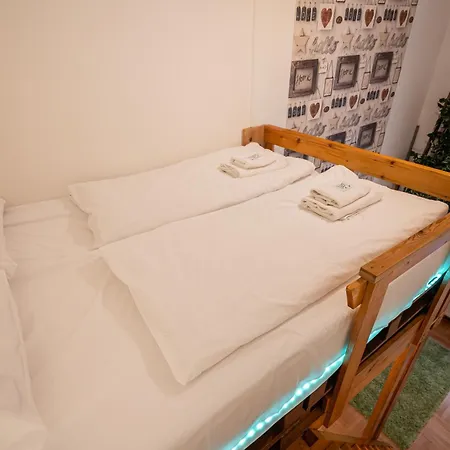 Red Romance Apartment *