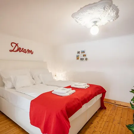 Red Romance Apartment *
