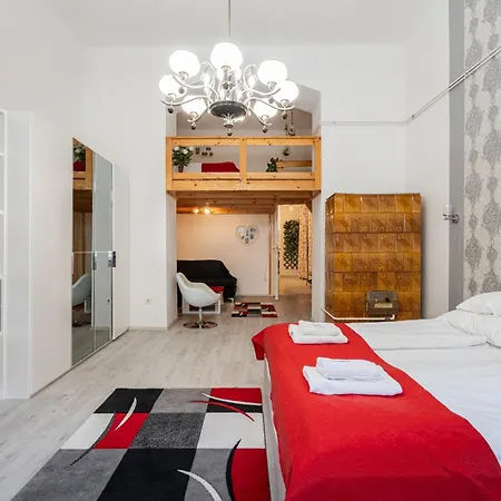 Apartment Red Romance *
