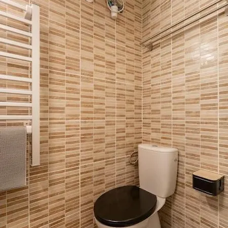 Apartment Kz10e Paola On Kazinczy Utca