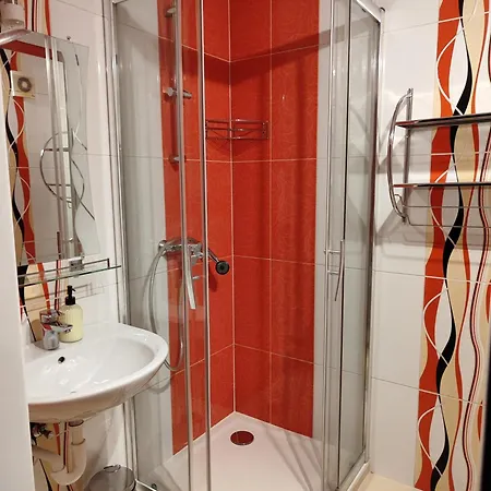 Hegin Exclusiv * Budapest