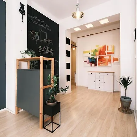 T22 Homey Apartment *