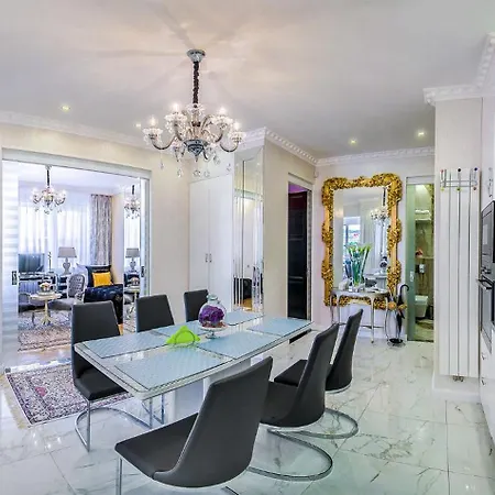 Residence Central Apartment