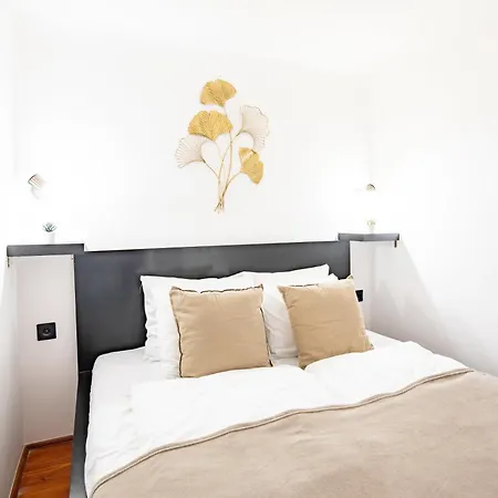 Cute Modern Getaway In The Heart Of The * Budapest