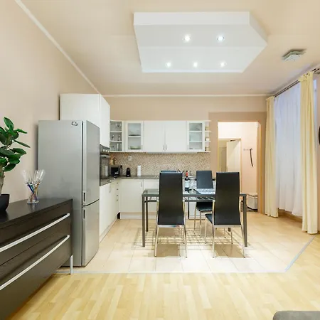 Downtown By Stn Apartamento *