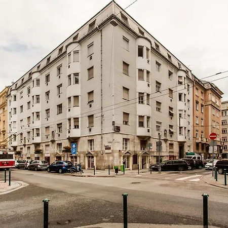 Apartment Quiet And Cozy Near The Danube *