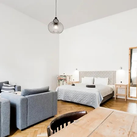 Apartment Budapestayz - Izabella Budapest