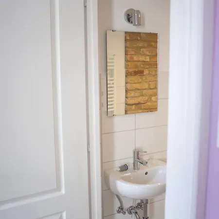 Apartment Budapestayz - Izabella Budapest