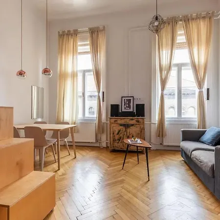 Apartment Budapestayz - Izabella Budapest