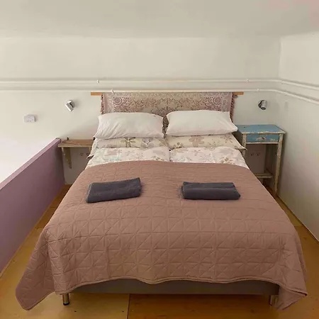 Apartment Budapestayz - Izabella Budapest