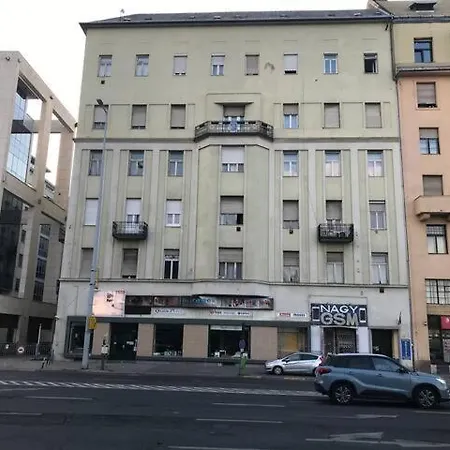 Apartment West *