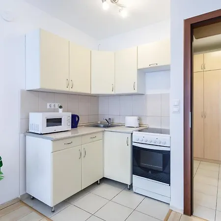 Central And Modern In Angels Street Apartment Budapest