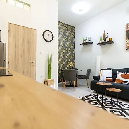 Apartment Harmonic Audio Hideaway By Nw