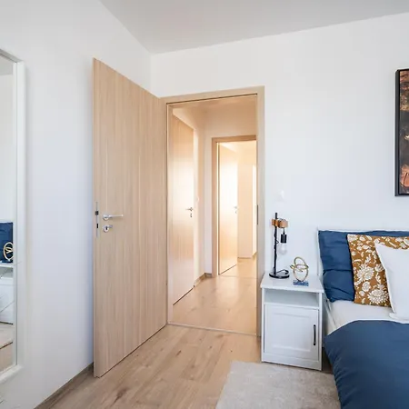 Apartamento Need In Bp - Garage, Terraces, Aircon Budapest