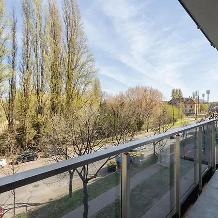 Need In Bp - Garage, Terraces, Aircon Apartamento *