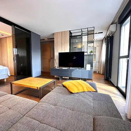 Riverside Luxury Panorama - Smarttv, Fastwifi * Budapest