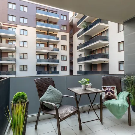 Bubbly Calm By Stn Apartment *