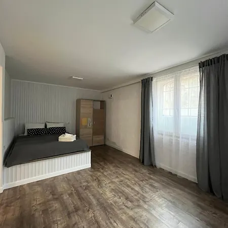 T 62 Apartment Budapest