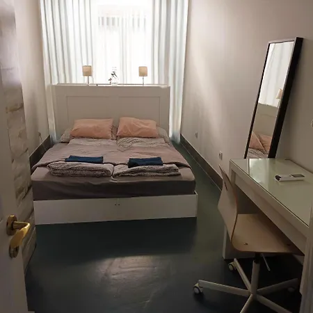 Apartment Modern Stylish 2 Bedroom Budapest