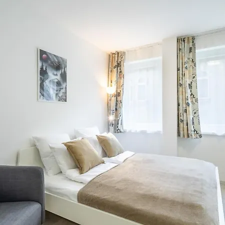Convenient 2-room Apartment *