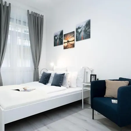 Apartment New At Exlusive Location