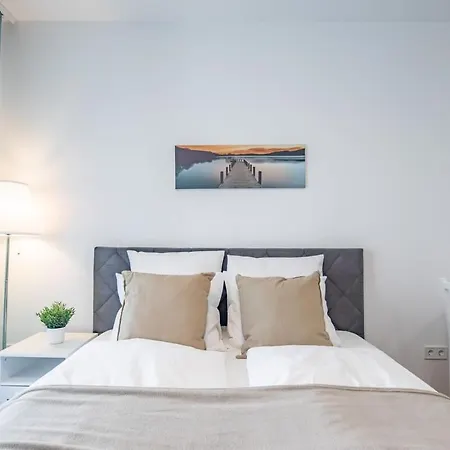 - New - Cozy Budapest