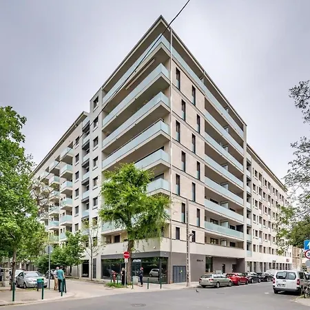 Brand New Flat *