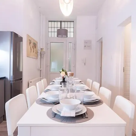 Apartment Brand New And Modern *