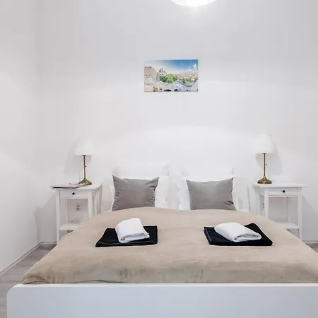 Apartment Brand New And Modern