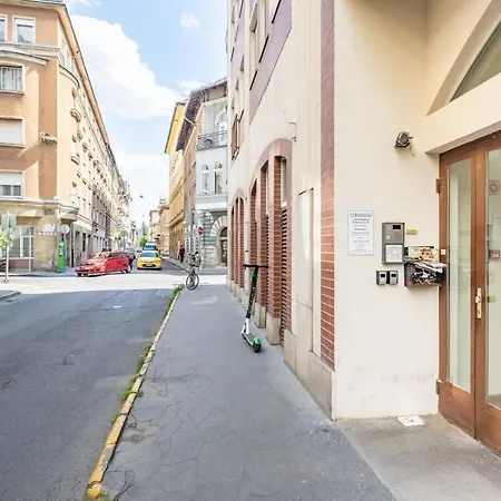 Apartment Convenient 2-room