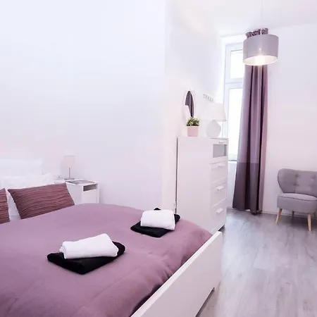 Apartment Brand New And Modern Budapest