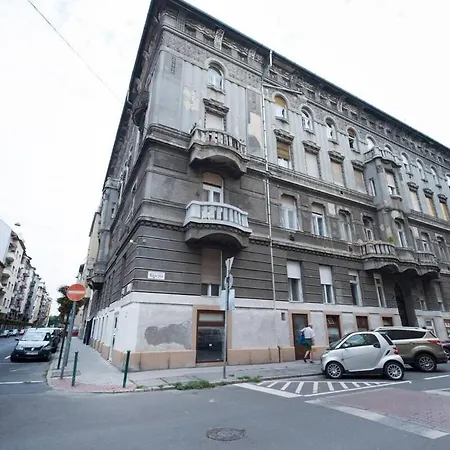 Brand New And Modern Apartment Budapest