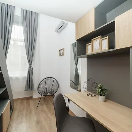 Cityscape Budget Kerepesi Apartment Budapest