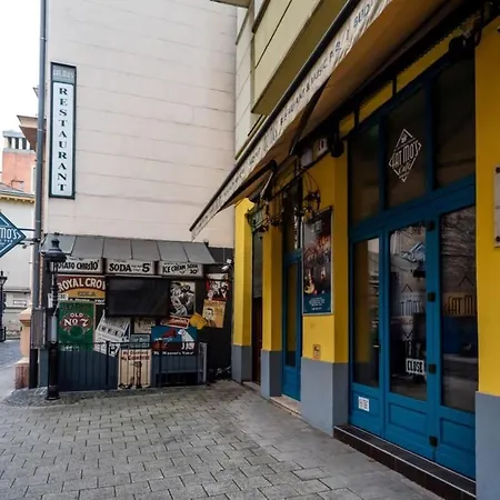 New At Exlusive Location Διαμέρισμα *