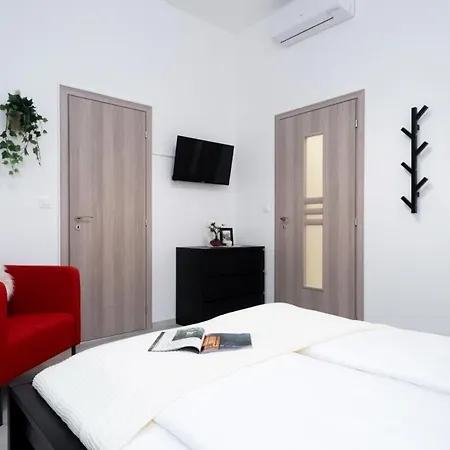 New At Exlusive Location Βουδαπέστη