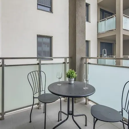 Apartment - New - Cozy *