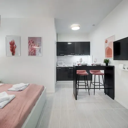 Apartment Cute With Ac *