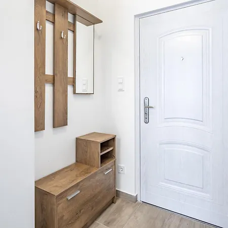 And Homey With Good Transport Link Apartment Budapest