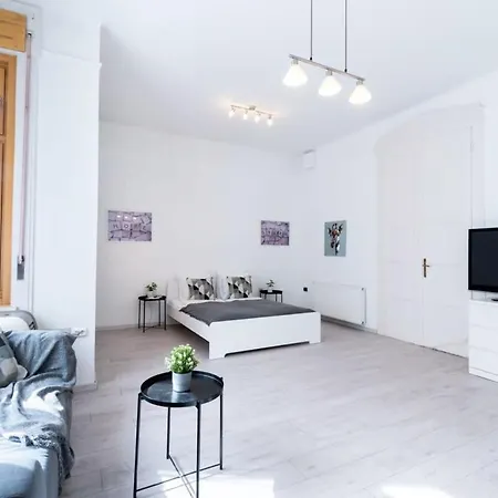 Spacious And Comfy Very Appartamento