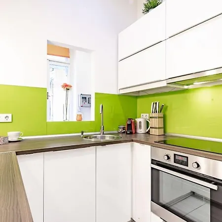 - Large - Comfy Apartament Budapeszt