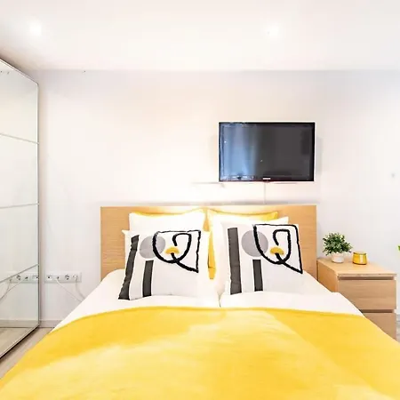 Apartament - Large - Comfy *