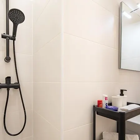 Mini - New - Elegant Downtown Retreat * Βουδαπέστη