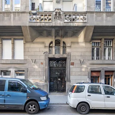Apartment Mini - New - Elegant Downtown Retreat Budapest