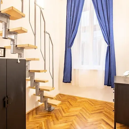 Cute Modern Getaway In The Heart Of The * Budapest