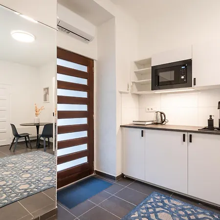 R10- Boutique Apartments, Location. By Bqa * Budapest