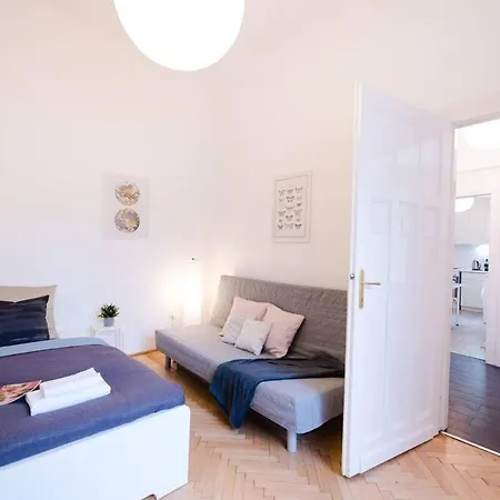 Ultra Central - Ac - Comfy Apartment Budapest